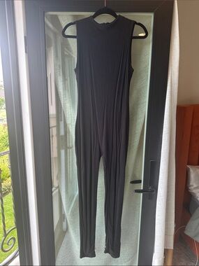 naked wardrobe Black Sleeveless Jumpsuit